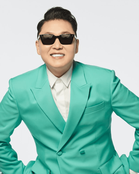 "<b>싸이</b>, 수면장애 치료 중"…<b>수면제 대리수령 논란</b>